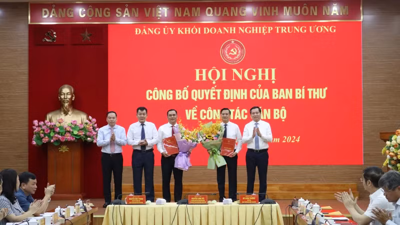 Đảng ủy Khối Doanh nghiệp Trung ương tổ chức Hội nghị Ban Chấp hành Đảng bộ Khối, công bố Quyết định của Ban Bí thư về công tác cán bộ.