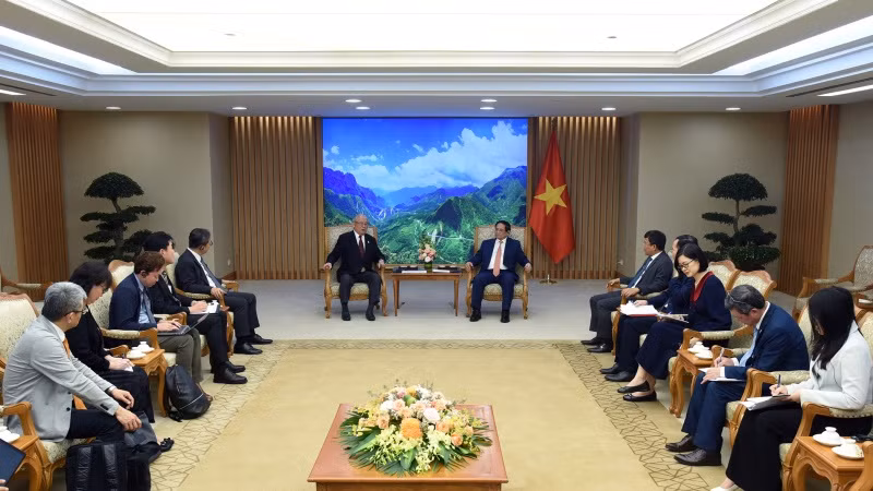 Quang cảnh buổi tiếp. Quang cảnh buổi tiếp.