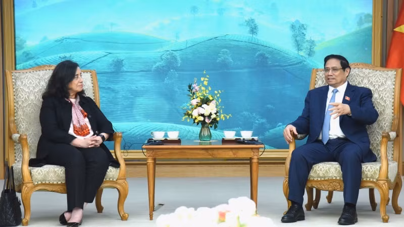 Thủ tướng Phạm Minh Chính tiếp bà Manuela Ferro, Phó Chủ tịch phụ trách khu vực Đông Á-Thái Bình Dương của WB.