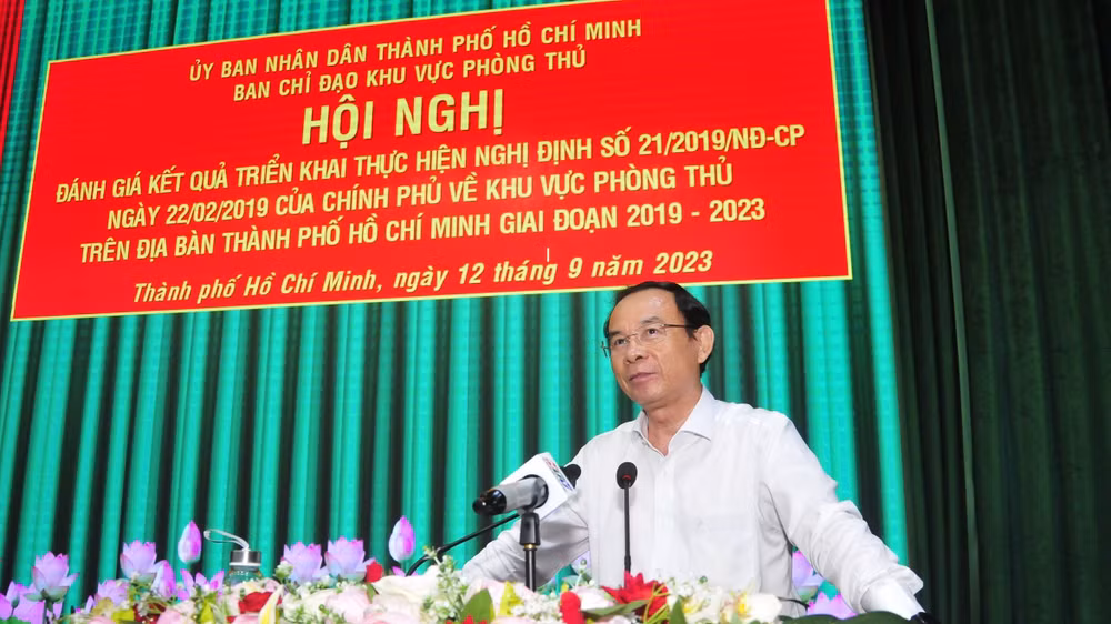 Đồng chí Nguyễn Văn Nên, Ủy viên Bộ Chính trị, Bí thư Thành ủy Thành phố Hồ Chí Minh phát biểu chỉ đạo tại Hội nghị.