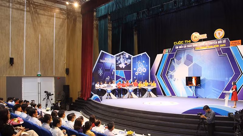 Sau phần lễ khai mạc, các đội đã bước vào phần thi vòng loại. Sau phần lễ khai mạc, các đội đã bước vào phần thi vòng loại.