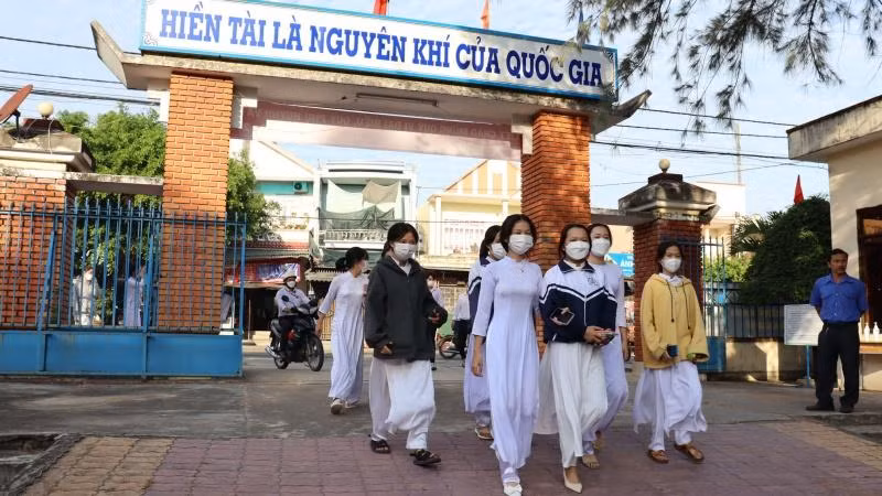 Học sinh, sinh viên trên toàn tỉnh nghỉ học từ 7 giờ ngày 27/9.
