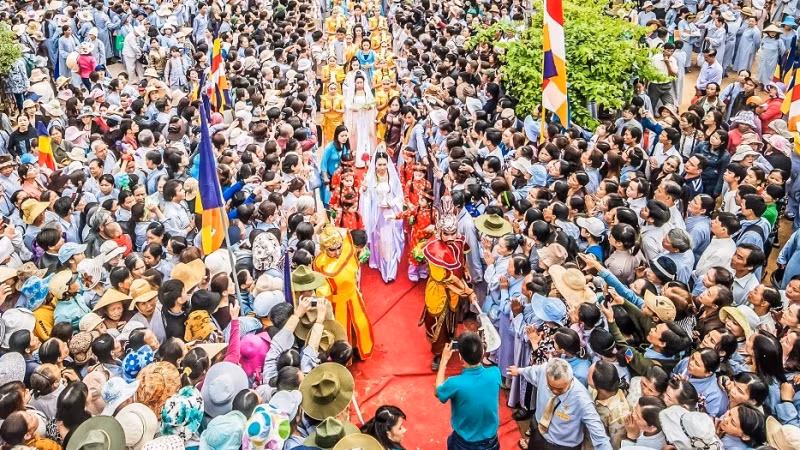 Lễ hội Quán Thế Âm-Ngũ Hành Sơn là lễ hội lớn nhất tại Đà Nẵng.
