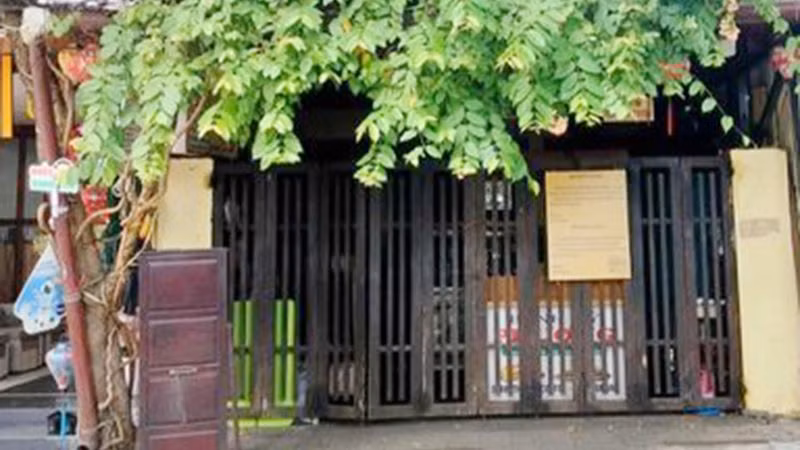 Ủy ban nhân dân tỉnh Quảng Nam đình chỉ hoạt động 3 tháng đối với tiệm Bánh mì Phượng.