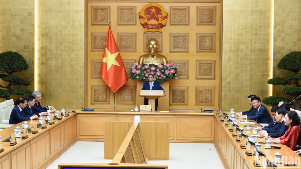 Quang cảnh buổi gặp gỡ. (Ảnh: TRẦN HẢI) Quang cảnh buổi gặp gỡ. (Ảnh: TRẦN HẢI)
