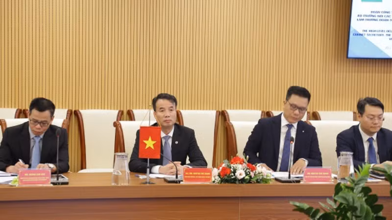 Tổng Giám đốc Nguyễn Thế Mạnh tiếp đoàn công tác. (Ảnh: Tâm Trung)