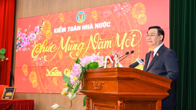 Chủ tịch Quốc hội Vương Đình Huệ phát biểu tại Kiểm toán Nhà nước. (Ảnh: DUY LINH) 