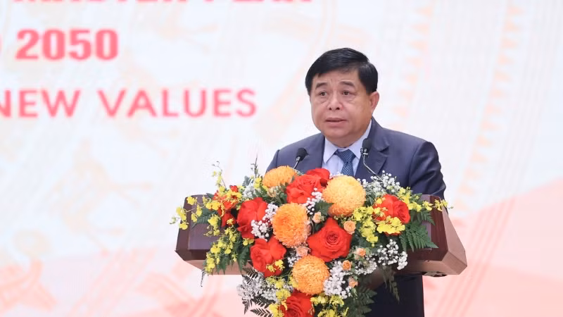 Bộ trưởng Kế hoạch và Đầu tư Nguyễn Chí Dũng phát biểu tại hội nghị.