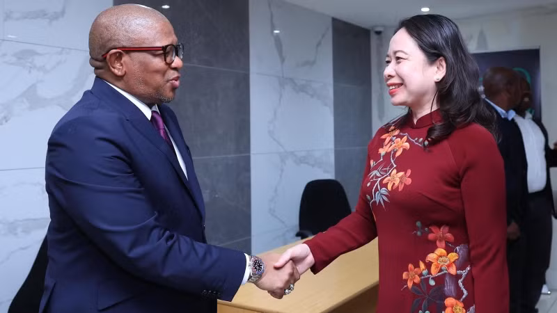 Phó Chủ tịch nước Võ Thị Ánh Xuân hội kiến Tổng Thư ký Đảng Đại hội dân tộc Phi Fikile Mbalula