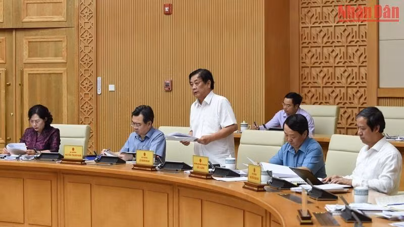 Bộ trưởng Nông nghiệp và Phát triển nông thôn Lê Minh Hoan cho biết, ngày 2/9 vừa qua, lần đầu tiên gạo của Việt Nam - cụ thể là gạo ST25 "ngon nhất thế giới", được đưa vào thực đơn của Văn phòng Nội các Nhật Bản. Bộ trưởng Nông nghiệp và Phát triển nông thôn Lê Minh Hoan cho biết, ngày 2/9 vừa qua, lần đầu tiên gạo của Việt Nam - cụ thể là gạo ST25 "ngon nhất thế giới", được đưa vào thực đơn của Văn phòng Nội các Nhật Bản.