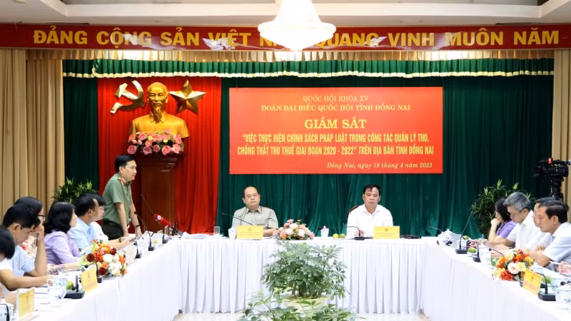 Quang cảnh buổi giám sát.