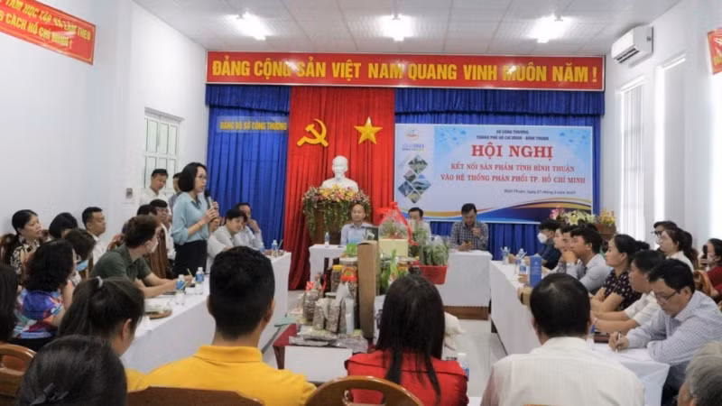 Đại diện Central Retail phát biểu tại Hội nghị.