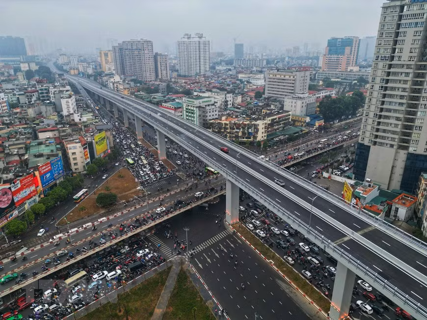 Đường Vành đai 2 trên cao thông xe sáng 11/1. (Ảnh: Tuấn Anh/TTXVN)