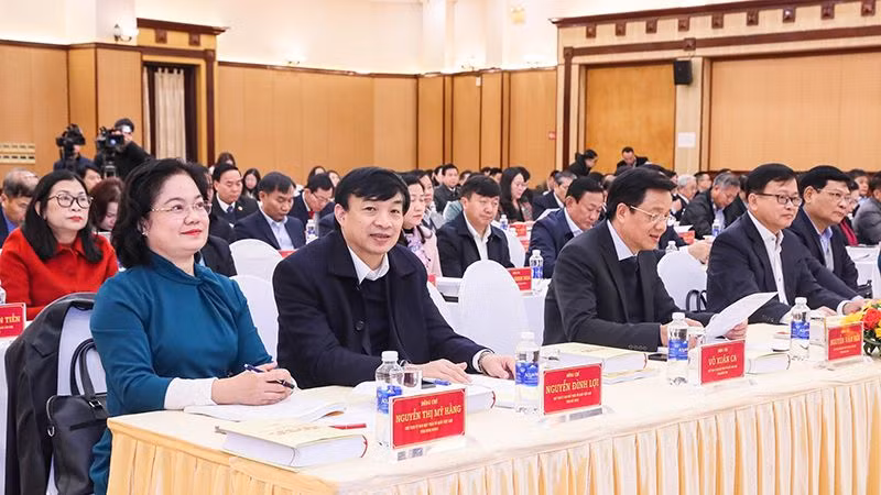 Đại biểu dự Hội nghị. Đại biểu dự Hội nghị.