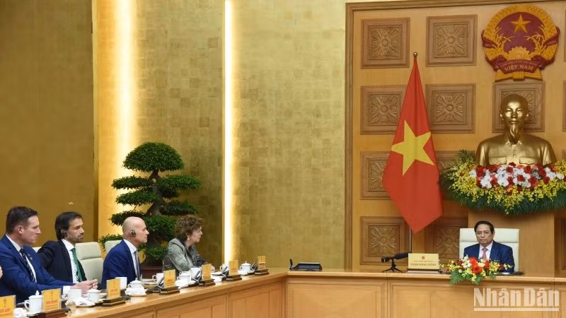 Thủ tướng Chính phủ Phạm Minh Chính tiếp Đoàn doanh nghiệp hàng đầu của Hà Lan.