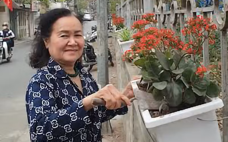 Người gương mẫu đi đầu