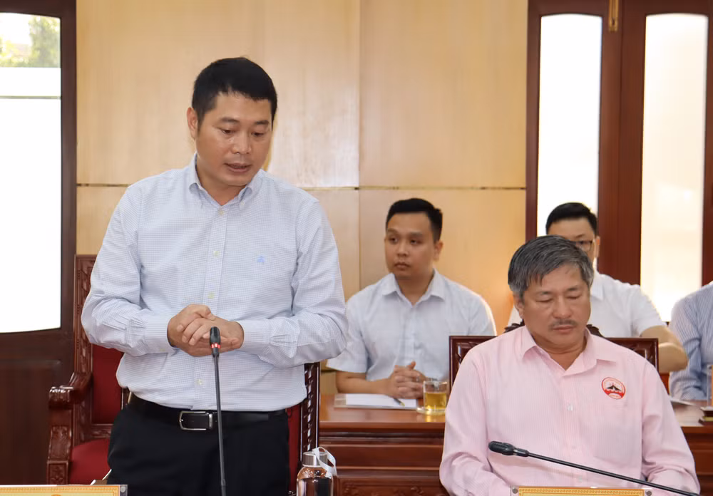 Đại diện nhà đầu tư phản ánh những vướng mắc trong quá trình triển khai thực hiện dự án thủy điện tại Quảng Ngãi.