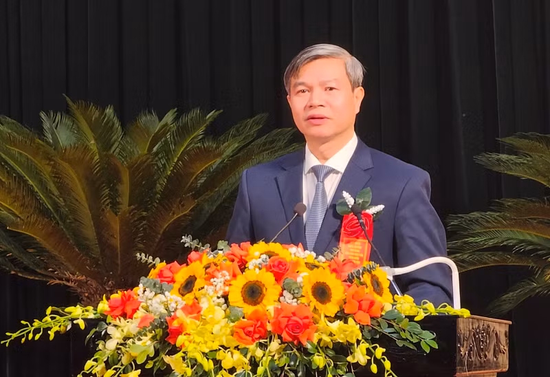 Trưởng Ban Dân tộc tỉnh Thanh Hóa phát biểu tại Hội nghị.
