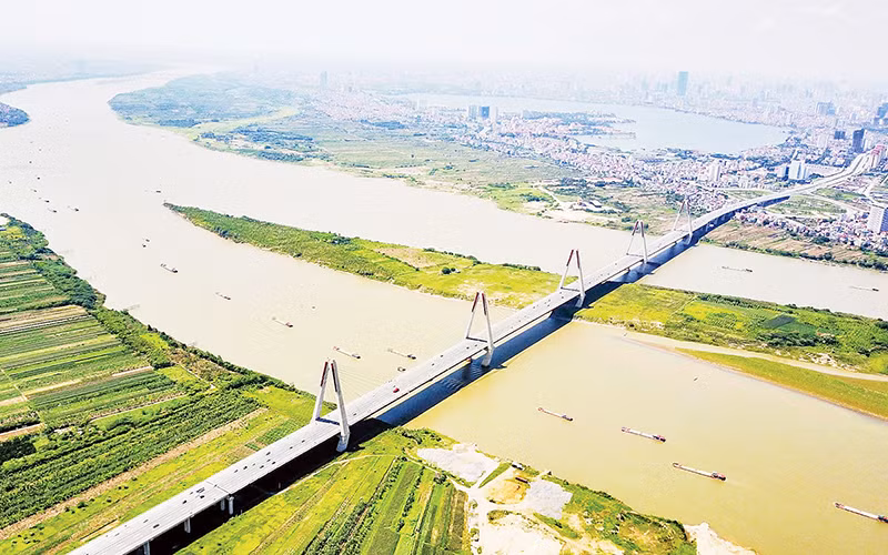 Trục Nhật Tân - Nội Bài là trục phát triển kinh tế, đô thị thông minh, hiện đại, kết hợp đồng bộ với không gian trục Bắc Thăng Long - Nội Bài. (Ảnh Duy Linh)