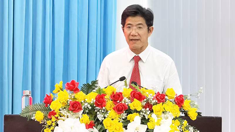 Tiến sĩ Nguyễn Văn Triều, Tổng Biên tập Báo và Đài Phát thanh Truyền hình Sóc Trăng phát biểu nhận nhiệm vụ Tiến sĩ Nguyễn Văn Triều, Tổng Biên tập Báo và Đài Phát thanh Truyền hình Sóc Trăng phát biểu nhận nhiệm vụ