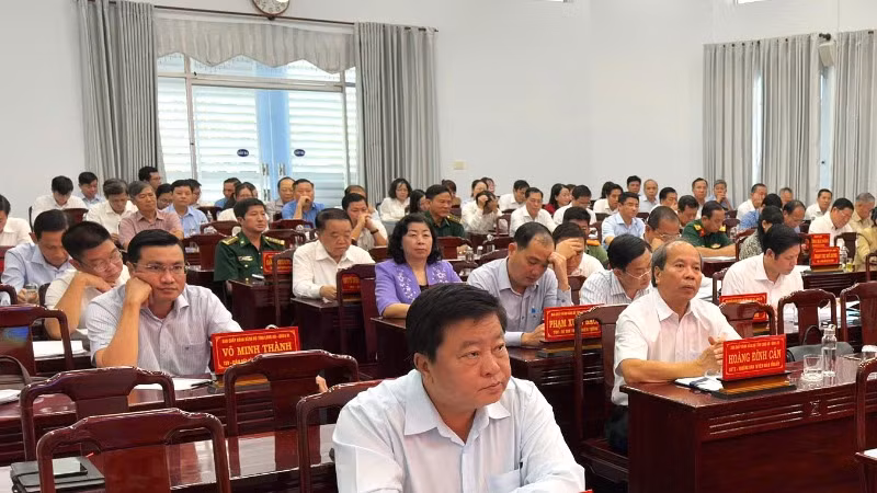 Đại biểu dự hội nghị.