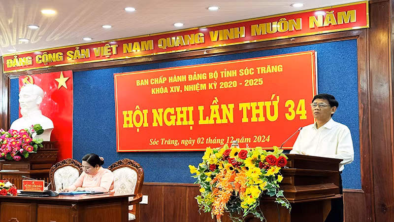 Bí thư Tỉnh ủy Sóc Trăng Lâm Văn Mẫn phát biểu chỉ đạo hội nghị