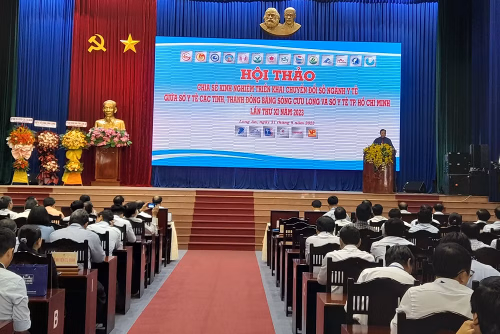 Quang cảnh hội thảo.