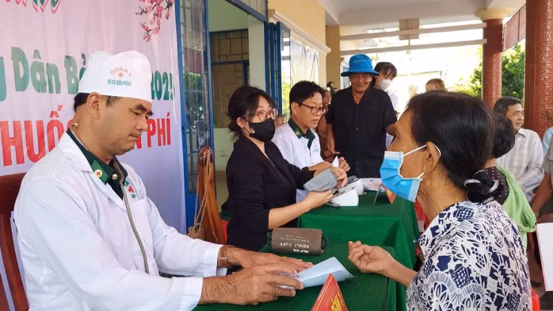 Long An tổ chức “Xuân Biên phòng, ấm lòng dân bản” ảnh 1 Long An tổ chức “Xuân Biên phòng, ấm lòng dân bản” ảnh 1