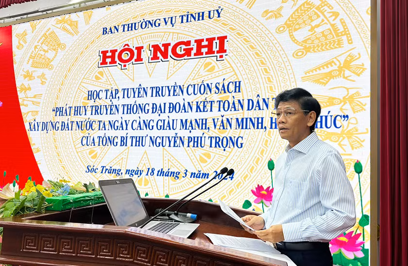 Bí thư Tỉnh ủy Sóc Trăng Lâm Văn Mẫn phát biểu tại Hội nghị. Bí thư Tỉnh ủy Sóc Trăng Lâm Văn Mẫn phát biểu tại Hội nghị.