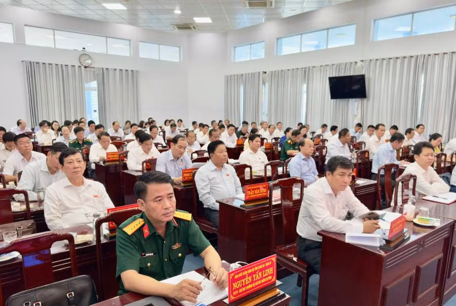 Đại biểu tham dự hội nghị.