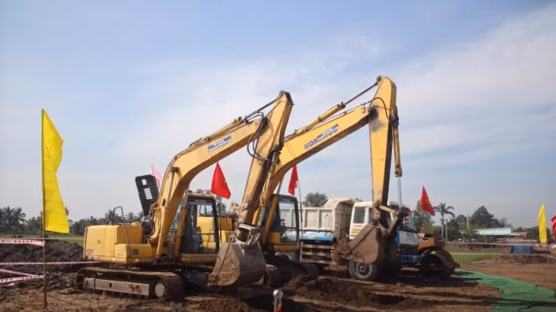 Khởi công xây dựng đường tỉnh 822B nối vào cầu Vàm Cỏ Đông.