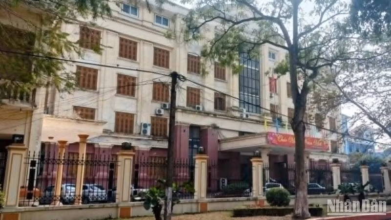 Sở Lao động, Thương Binh và Xã hội tỉnh Thái Bình không còn tên gọi khi được tiếp nhận chức năng, nhiệm vụ vào Sở Giáo dục và Đào tạo, Sở Y tế, Sở Nội vụ và Công an tỉnh. Sở Lao động, Thương Binh và Xã hội tỉnh Thái Bình không còn tên gọi khi được tiếp nhận chức năng, nhiệm vụ vào Sở Giáo dục và Đào tạo, Sở Y tế, Sở Nội vụ và Công an tỉnh.