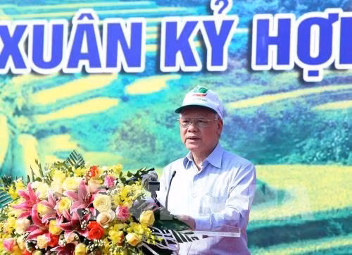 Tổng Bí thư, Chủ tịch nước Nguyễn Phú Trọng phát động “Tết trồng cây đời đời nhớ ơn Bác Hồ”. Ảnh: Vũ Sinh – TTXVN 