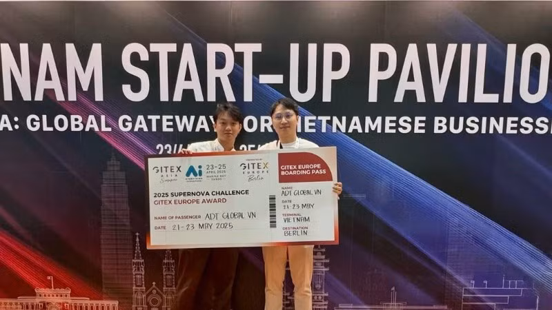 Nomi, trợ lý tài chính cá nhân ứng dụng trí tuệ nhân tạo (AI) giành giải Nhất tại GITEX Asia 2025. (Ảnh: CTV) Nomi, trợ lý tài chính cá nhân ứng dụng trí tuệ nhân tạo (AI) giành giải Nhất tại GITEX Asia 2025. (Ảnh: CTV)