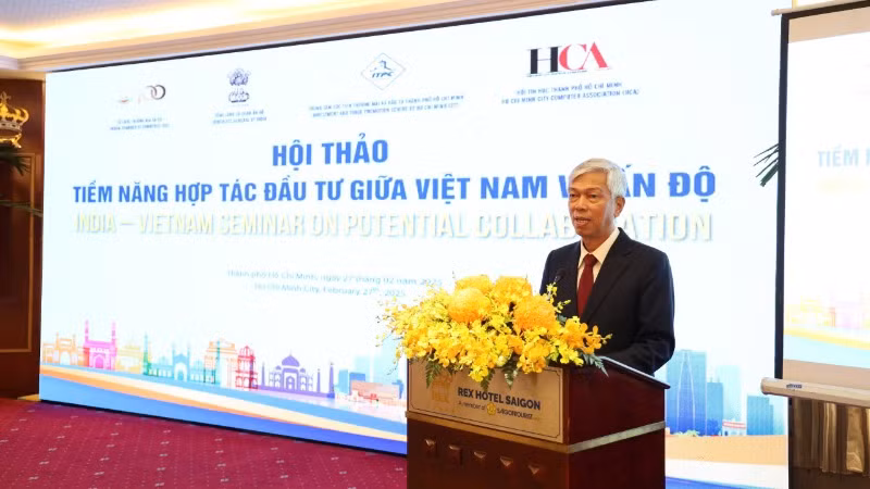 Phó Chủ tịch Ủy ban nhân dân Thành phố Hồ Chí Minh Võ Văn Hoan phát biểu tại hội thảo. Phó Chủ tịch Ủy ban nhân dân Thành phố Hồ Chí Minh Võ Văn Hoan phát biểu tại hội thảo.