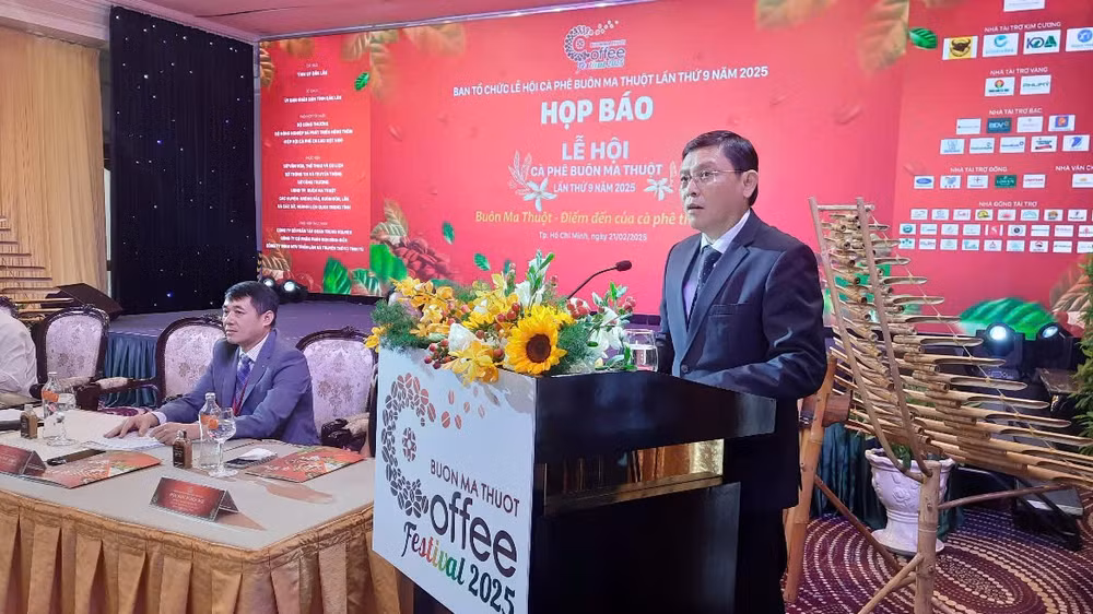 Ông Nguyễn Tuấn Hà, Phó Chủ tịch Thường trực Ủy ban nhân dân tỉnh Đắk Lắk phát biểu khai mạc.