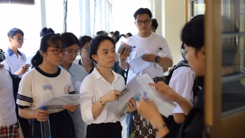 Các thí sinh tham gia Kỳ thi Đánh giá năng lực đợt 1 năm 2025.