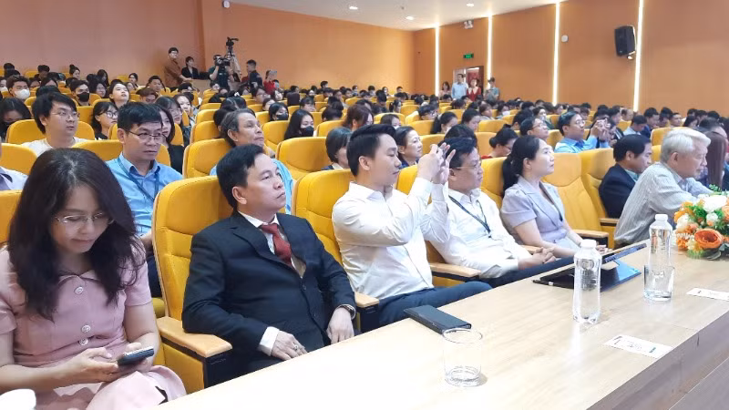 Đại biểu tham dự hội thảo. Đại biểu tham dự hội thảo.