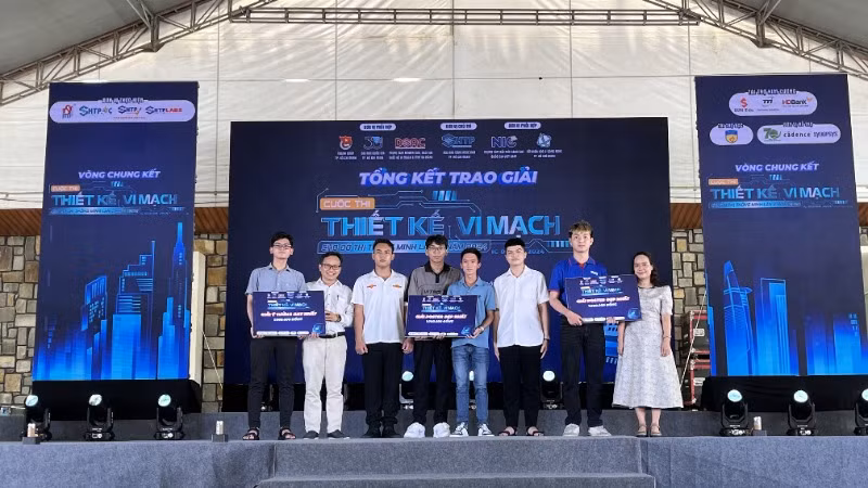 Trao giải Cuộc thi Thiết kế vi mạch cho đô thị thông minh ảnh 1