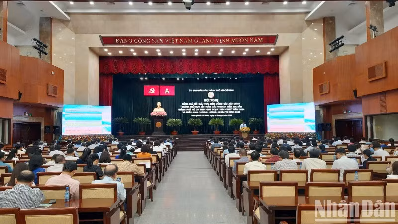 Quang cảnh hội nghị.