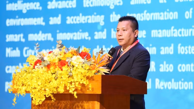 Đại biểu phát biểu tại Hội nghị. (Ảnh: NGÔ TÙNG)