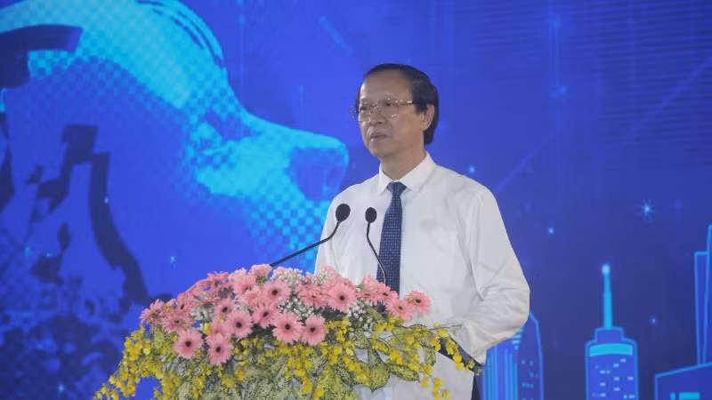 Ông Phạm Ngọc Thưởng, Thứ trưởng Bộ Giáo dục và Đào tạo phát biểu khai mạc 
