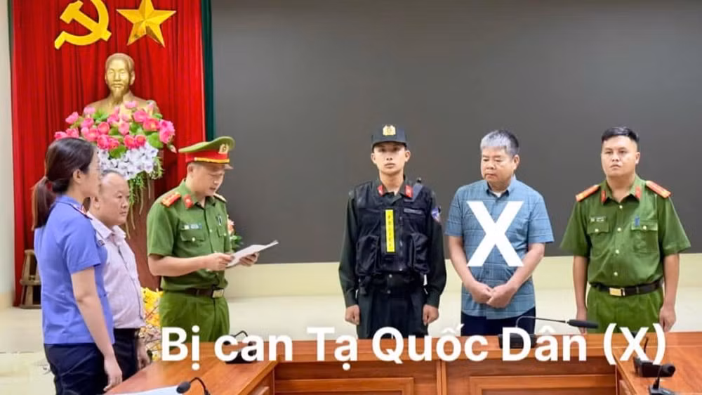 Cơ quan chức năng thực hiện quy trình tố tụng đối với bị can Dân.