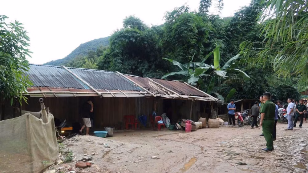 Hiện trường nơi các đối tượng gây án. Hiện trường nơi các đối tượng gây án.