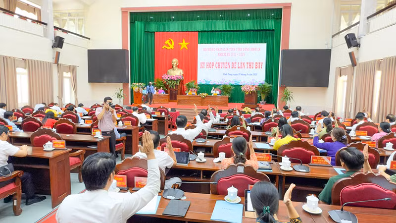 Quang cảnh kỳ họp.