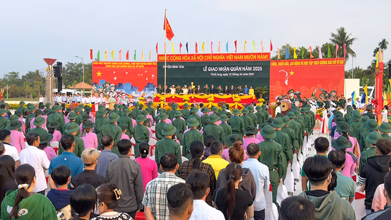 Quang cảnh buổi lễ giao nhận quân năm 2025.