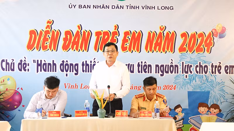 Đại biểu tham gia phiên thảo luận tại Diễn đàn. Đại biểu tham gia phiên thảo luận tại Diễn đàn.