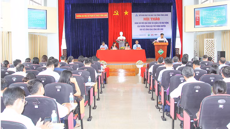 Quang cảnh hội thảo.