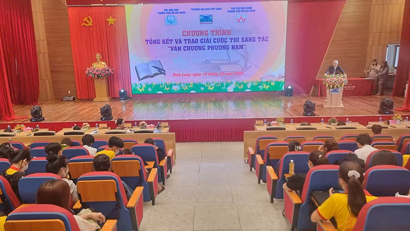 Quang cảnh buổi trao giải. Quang cảnh buổi trao giải.