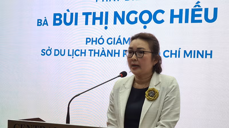 Bà Bùi Thị Ngọc Hiếu, Phó Giám đốc Sở Du lịch Thành phố Hồ Chí Minh phát biểu tại chương trình. Bà Bùi Thị Ngọc Hiếu, Phó Giám đốc Sở Du lịch Thành phố Hồ Chí Minh phát biểu tại chương trình.